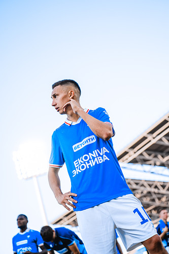 Фото с матча Факел Воронеж – Оренбург Оренбург 0:0